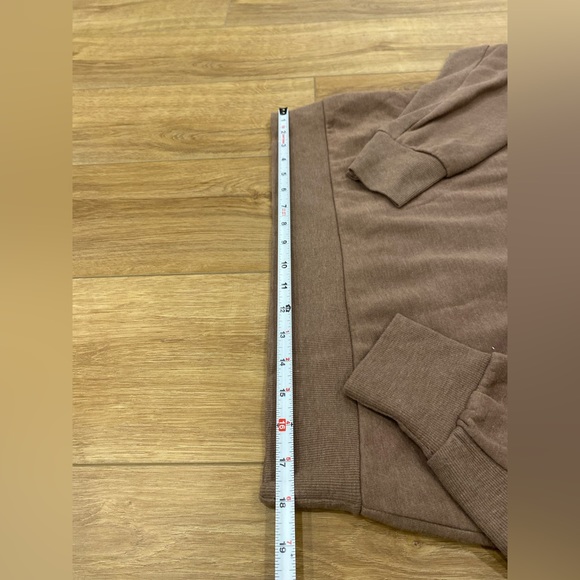 Pink Rose sweater - Picture 5 of 5